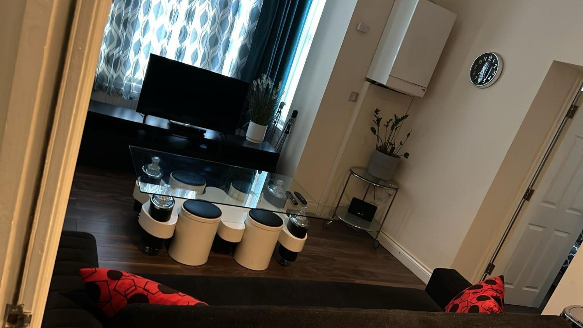 Luxurious 2 Bed Apartment Bedford Ngoại thất bức ảnh