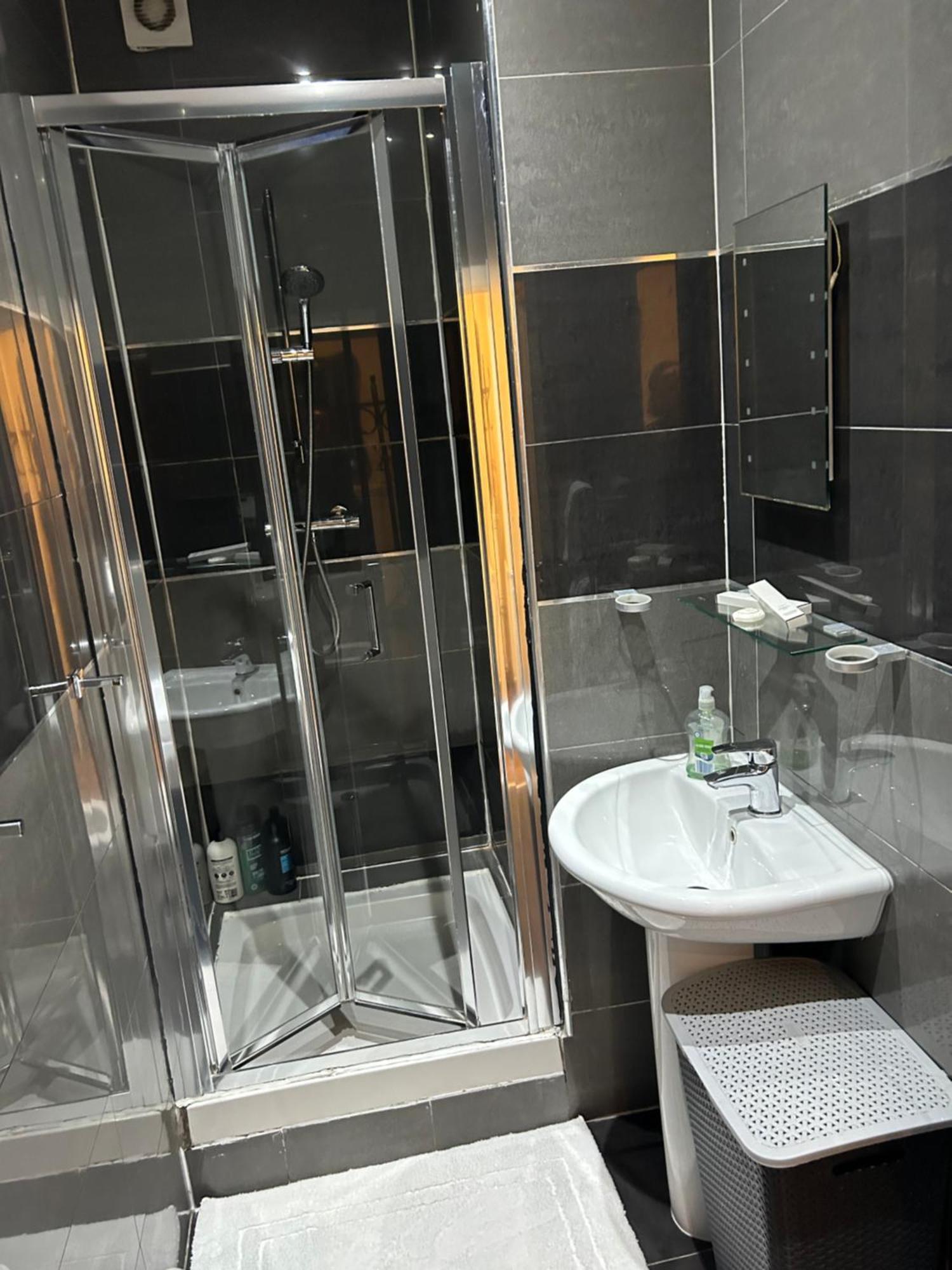 Luxurious 2 Bed Apartment Bedford Ngoại thất bức ảnh